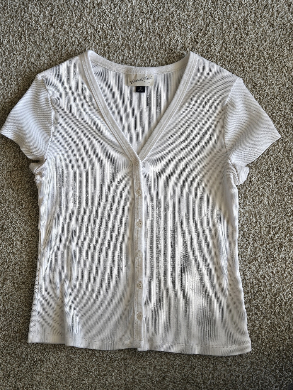 Universal Thread White Short-Sleeve Button-Front V-Neck Top